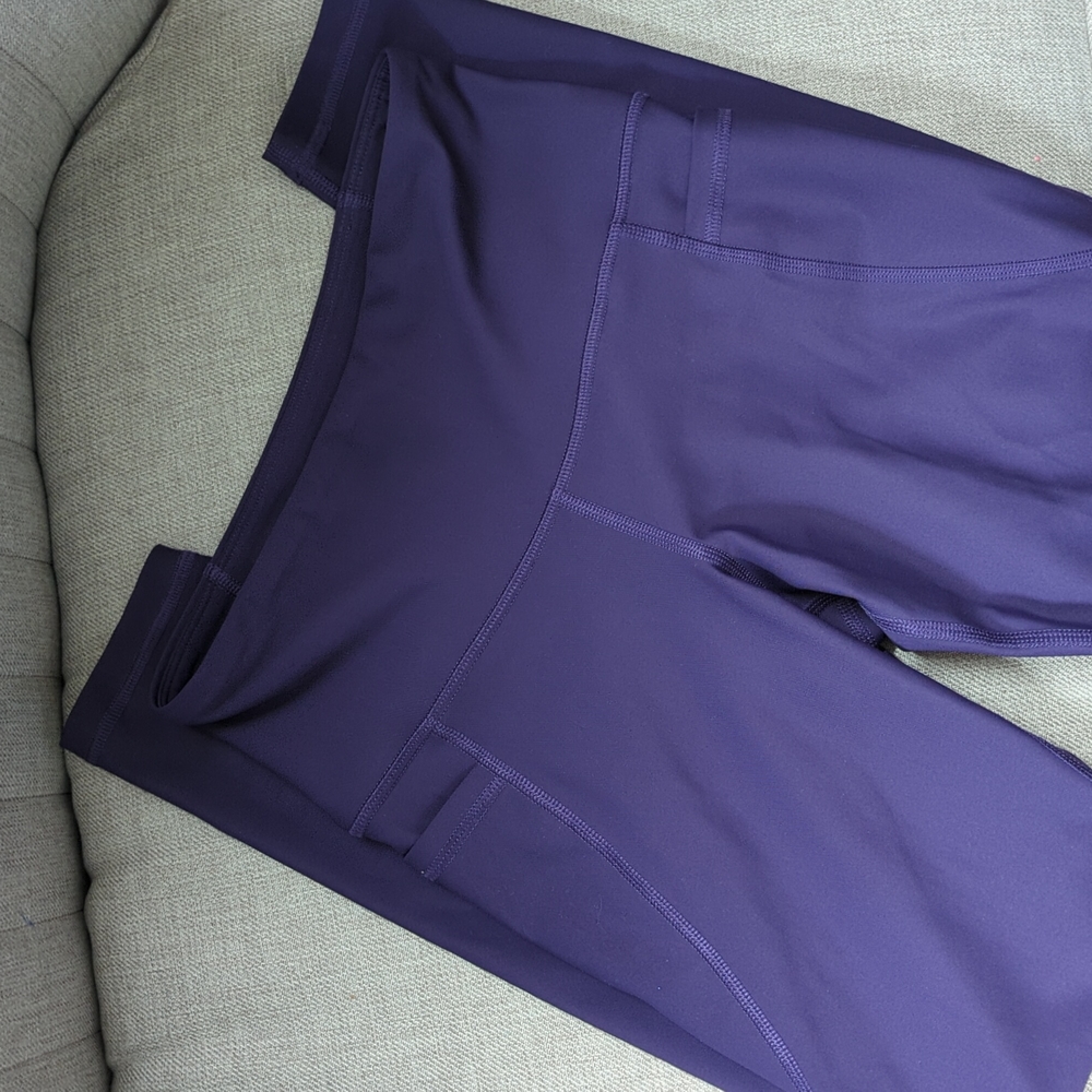 EUC Old Navy Active elevate leggings - small